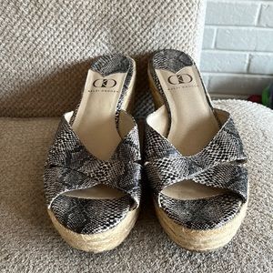 Escarpins à Talons Kelsi Dagger Pour Femme - Taille 6 - Rouge Daim - Neufs Avec Boîte